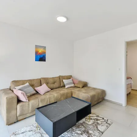 Ferienhaus Sunset By Interhome Vodice