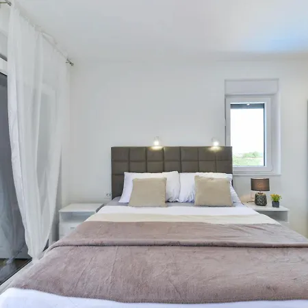 Hébergement de vacances Sunset By Interhome Vodice