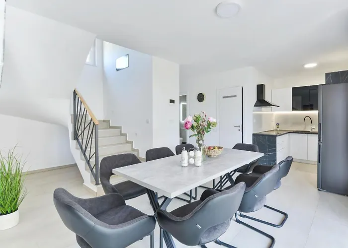 Sunset By Interhome *